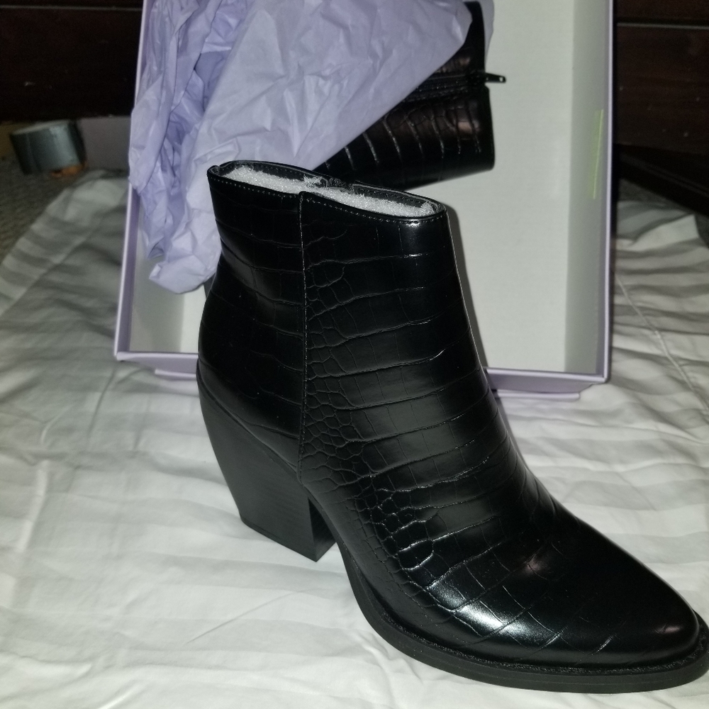 Women Shoes